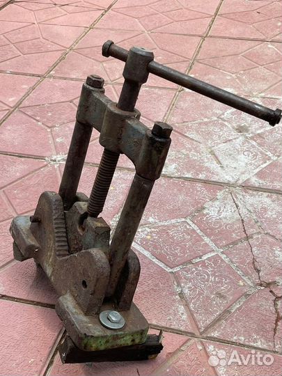 Трубогиб ручной