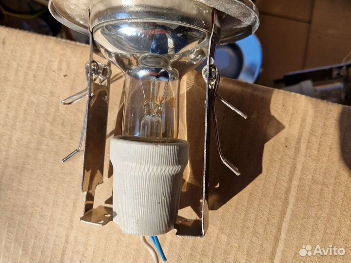 Светильник потолочный встраиваемый