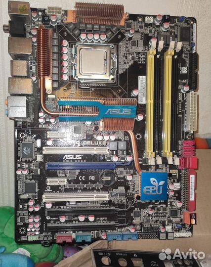 Материнская плата 775 asus p5q delux