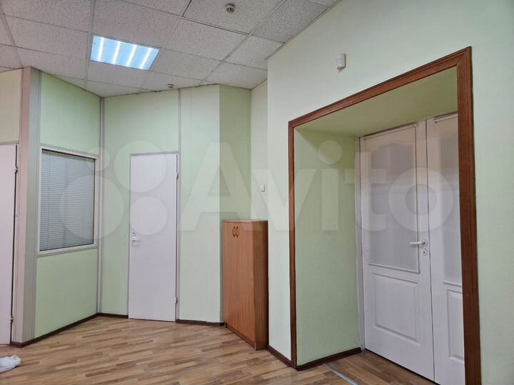 Офис в центре с мебелью, 28 м²