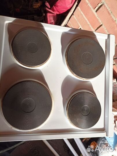 Плита Дарина электро с духовкой и заземлением