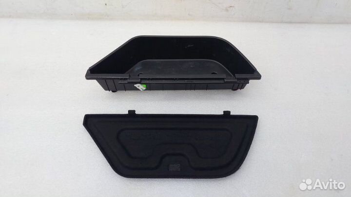 Ящик для инструментов правый Kia Ceed CD G4FG 2019