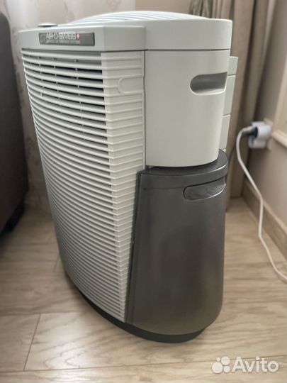 Увлажнитель воздуха Air o swiss