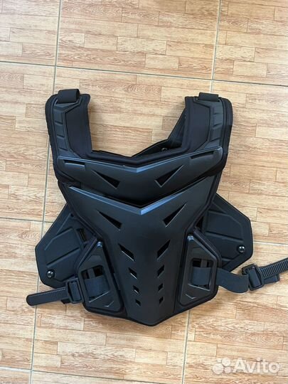Эндуро защита панцирь жилет
