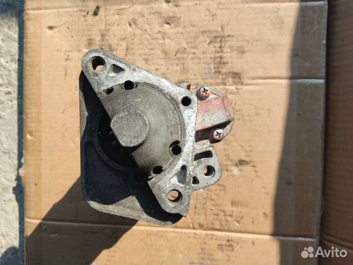 Стартер Renault scenic 2 2008г 1,5dci