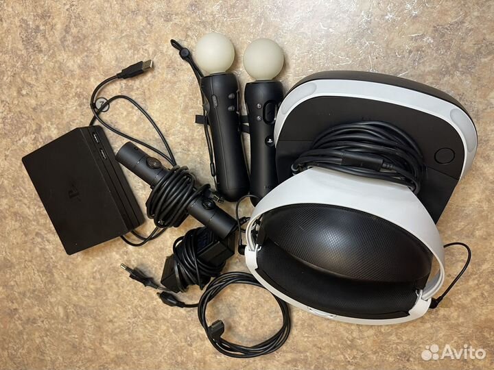 Ps 4 VR полный комплект + 2 контроллера