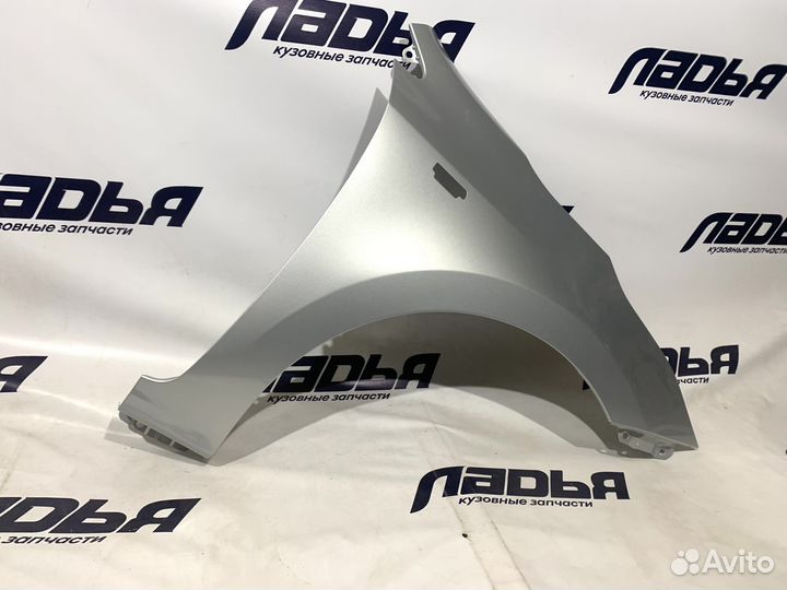 Крыло Kia Rio(17) правое Серебристый RHM