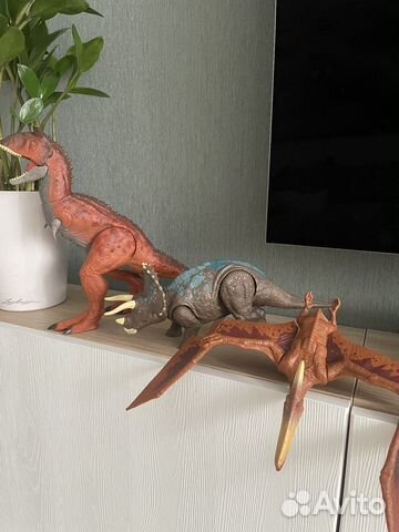 Динозавры jurassic world