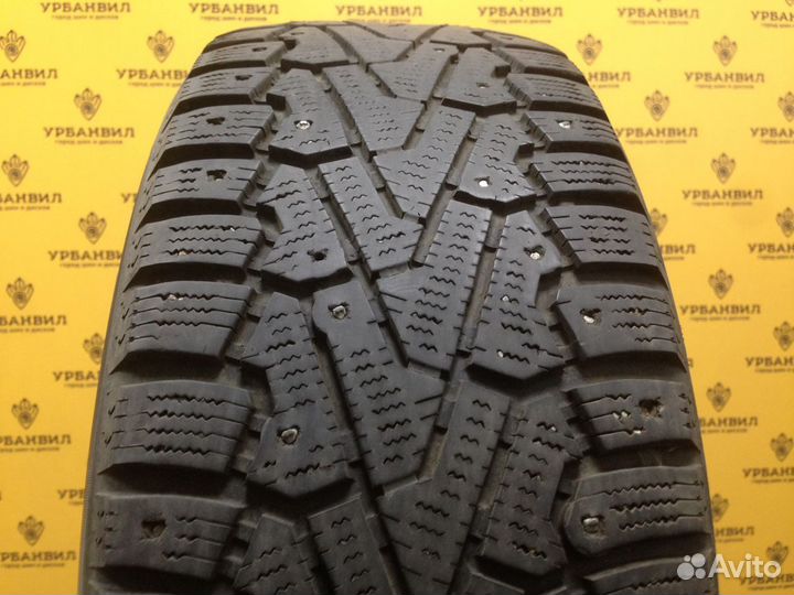 Pirelli Ice Zero 215/60 R16