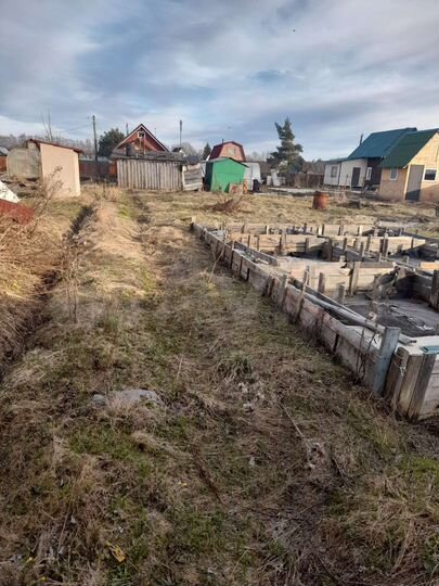 Дача 10 м² на участке 6 сот.