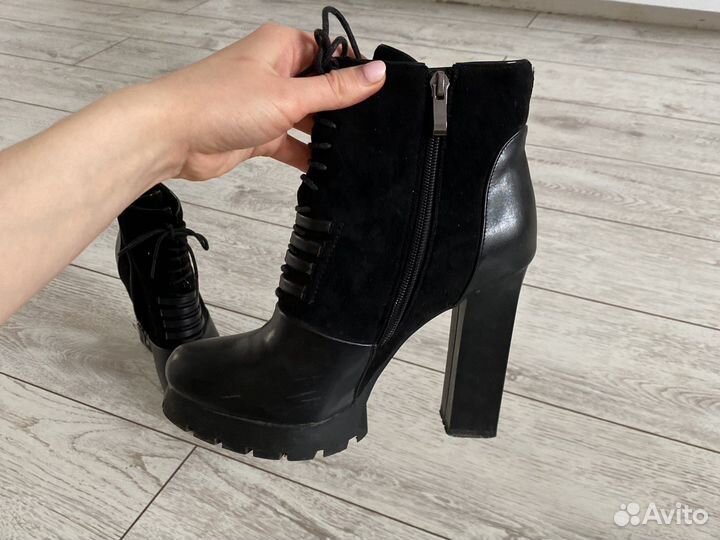 Демисезонные Ботильоны