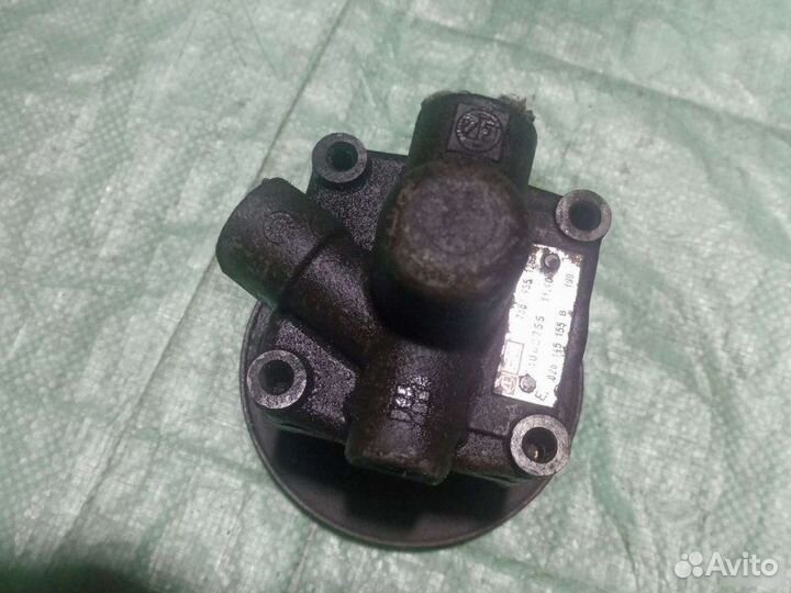 Насос гидроусилителя Audi B3 1.8L 1990