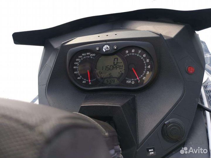 Продам снегоход BRP SKI DOO