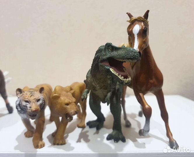 Фигурки collecta