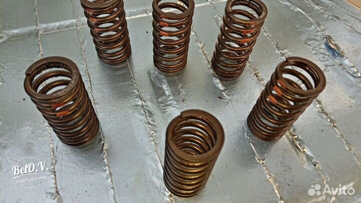 Пружина клапана 1zzfe 1.8 Тойота Toyota