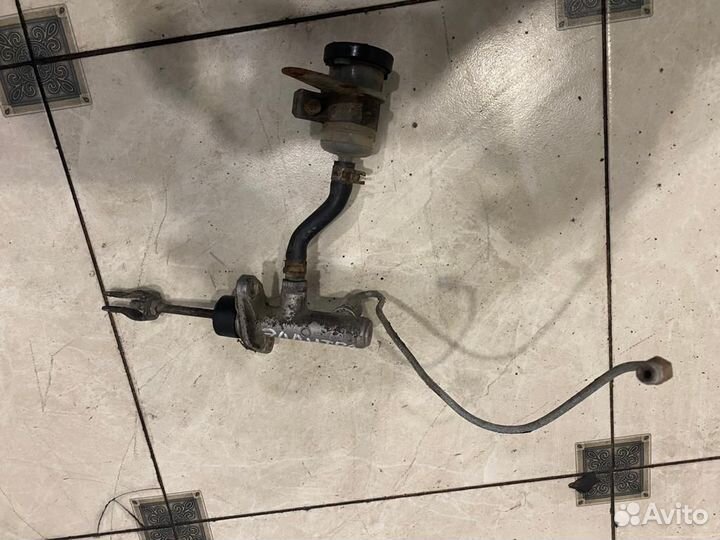 Цилиндр сцепления главный Hyundai Elantra 1995-200