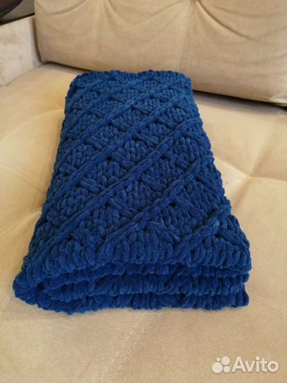 Плюшевый плед из Ализе Пуффи Файн