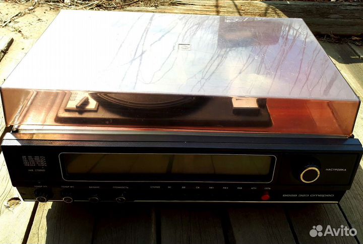 Проигрыватель винила вега 323