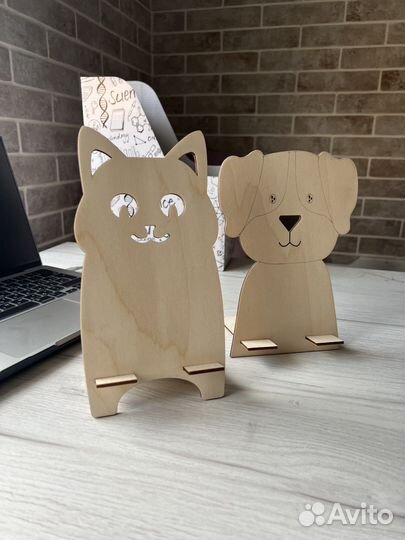 Подставка под телефон