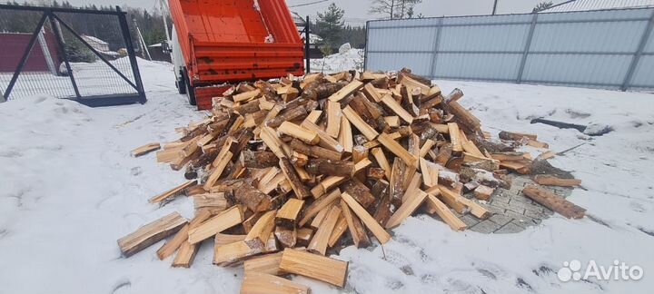 Дрова колотые с доставкой в Петергоф