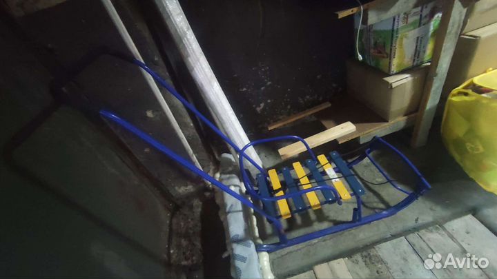 Санки со съемной ручкой