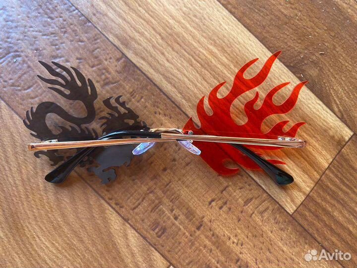 Солнцезащитные очки