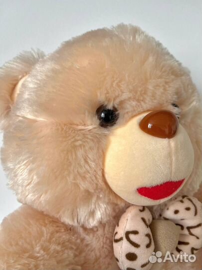 Плюшевый медвежонок