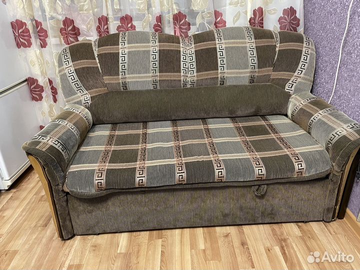 Диван, б/у, 163/95, выдвигается
