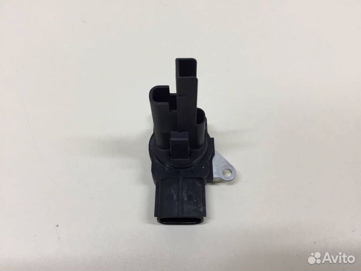 Датчик расхода воздуха массметр, дмрв Toyota Camry
