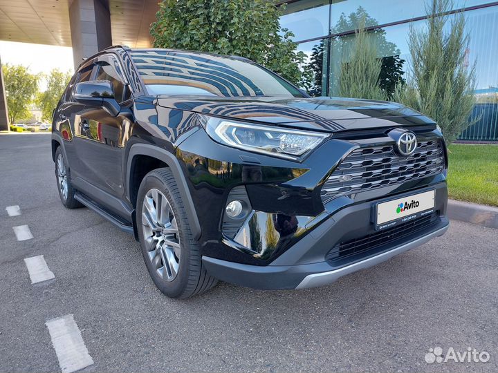 Toyota RAV4 2.5 AT, 2021, 26 000 км