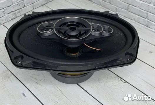 Динамики автомобильные Pioneer 1800W