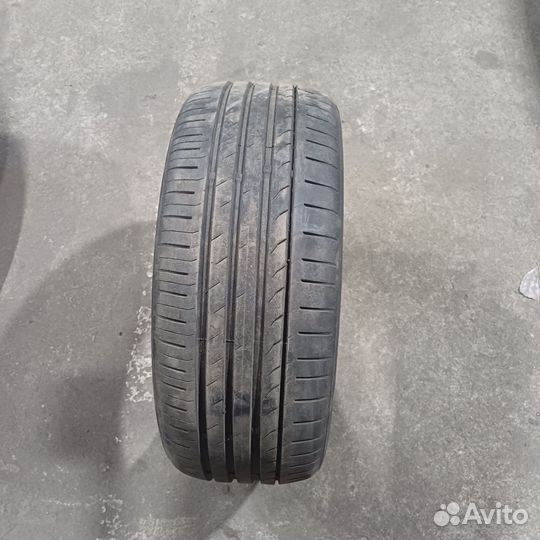 Trazano ZuperEco Z-107 225/40 R18 92W