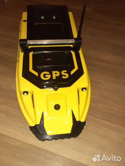 Кораблик для рыбалки с gps автопилотом