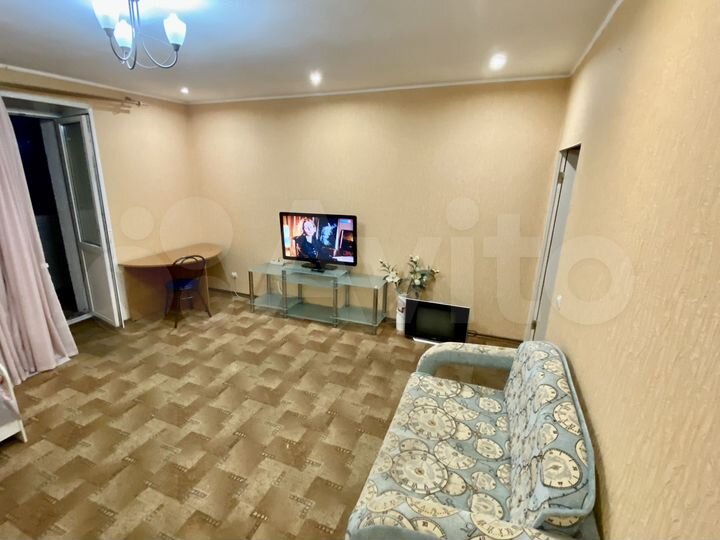 2-к. квартира, 75 м², 2/15 эт.