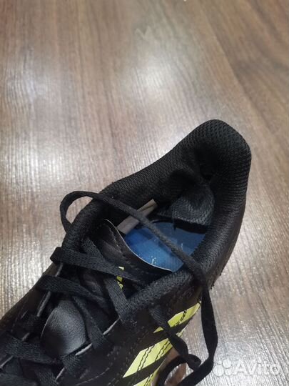 Футбольные бутсы 34 размер