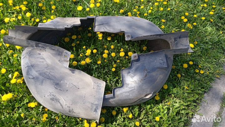 Бмв е39 подкрылок задний