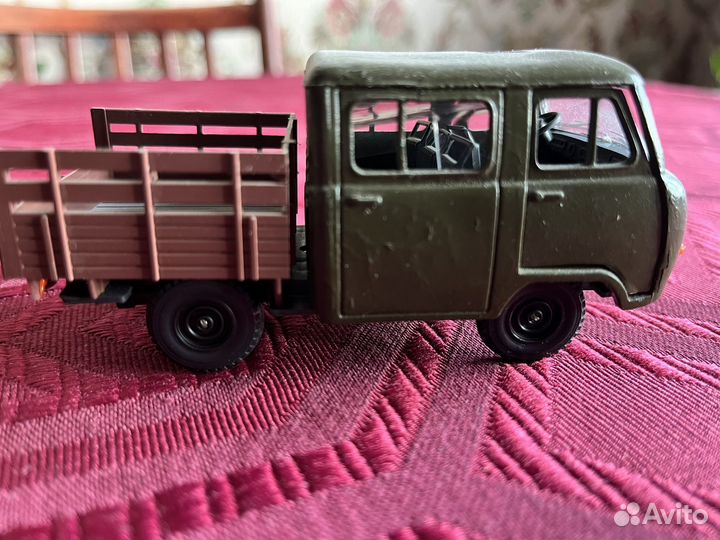 УАЗ 3962 целиком на запчасти