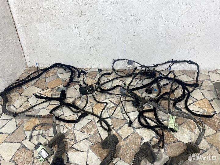 Проводка двери Bmw 530I седан 3.0 (N52B30AF) 2007