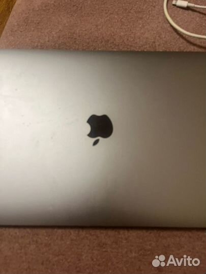 Apple macbook air 13 2020 m1