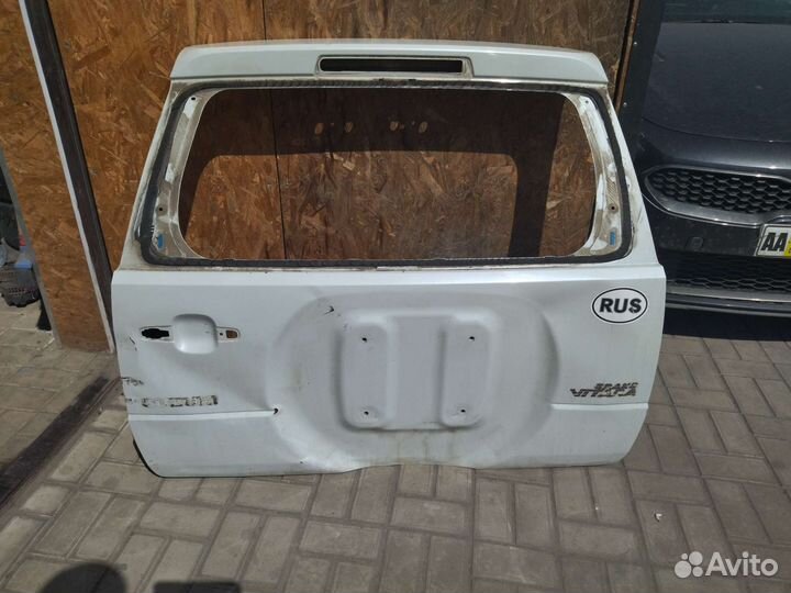 Крышка багажника Grand Vitara