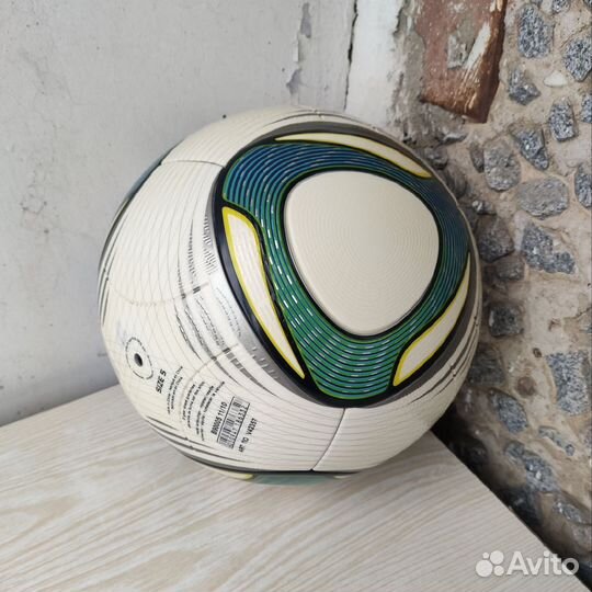 Футбольный мяч Adidas Speedcell