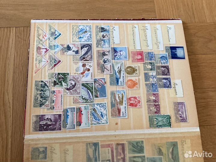 Альбом с почтовыми марками