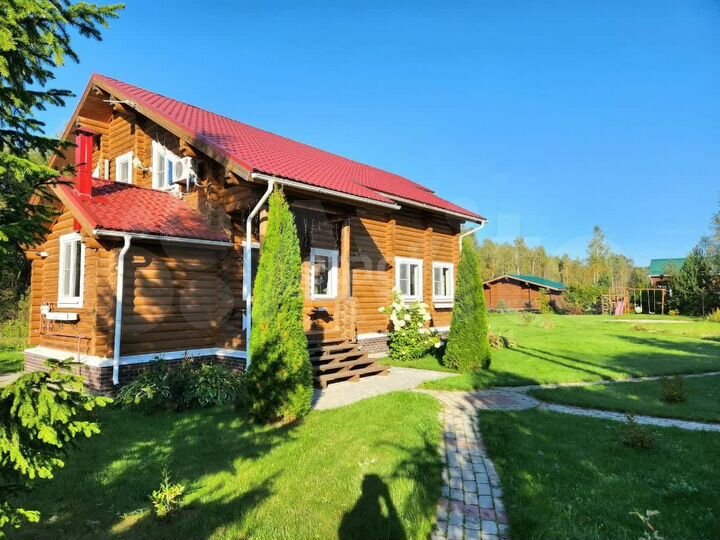 Дом 219 м² на участке 22 сот.