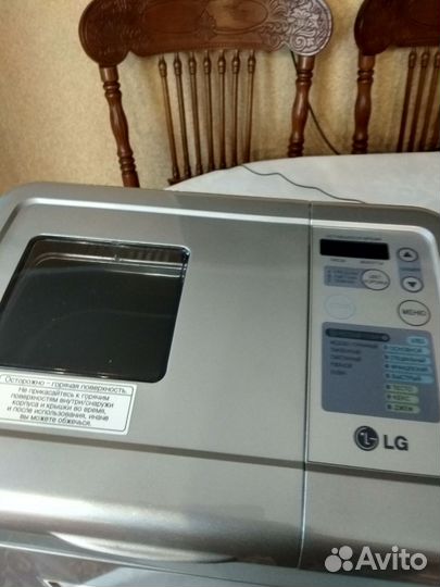 Хлебопечка LG HB-1002CJ