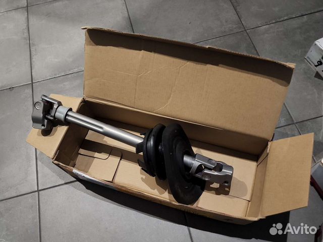 Промежуточный вал рулевой кардан Audi Q5 a4 a5 a6