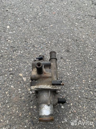 Корпус термостата Opel Astra H