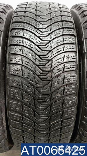 Michelin X-Ice North 3 215/60 R16 98V