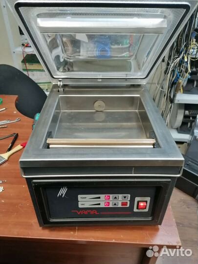 Вакуумный упаковщик Vama VP1 немец