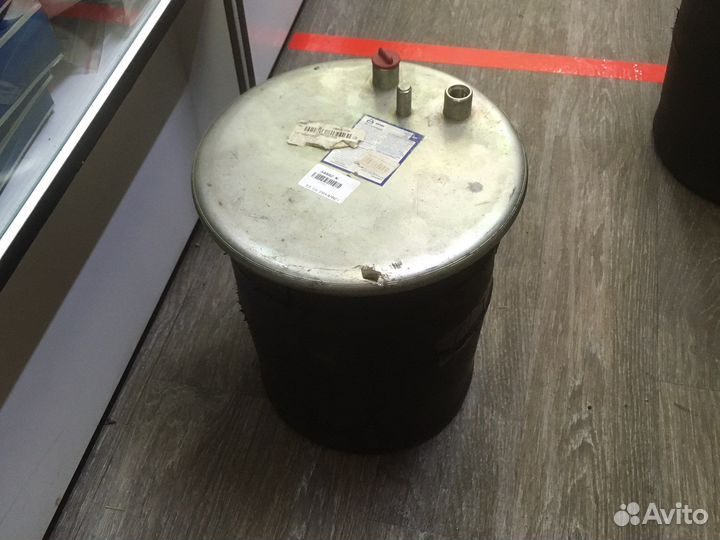 Подушка воздушная, со стаканом; (1 шп.+2 штуц. / 1