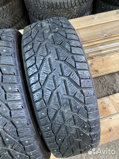 Kormoran Stud 2 205/60 R16